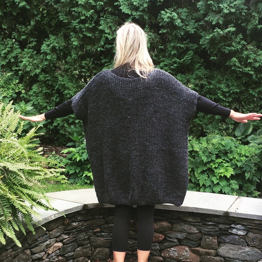 NWOT Poncho Pocket Sweater